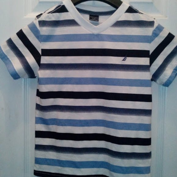 Nautica Dog Bundle Listing For Closet Clear Nautica Boys Tshirt L7